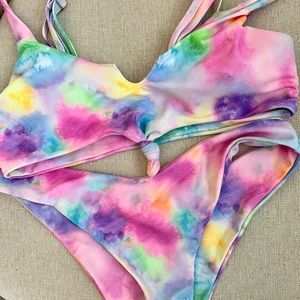 Tie Dye Knot Hem Bikini Swimsuit S